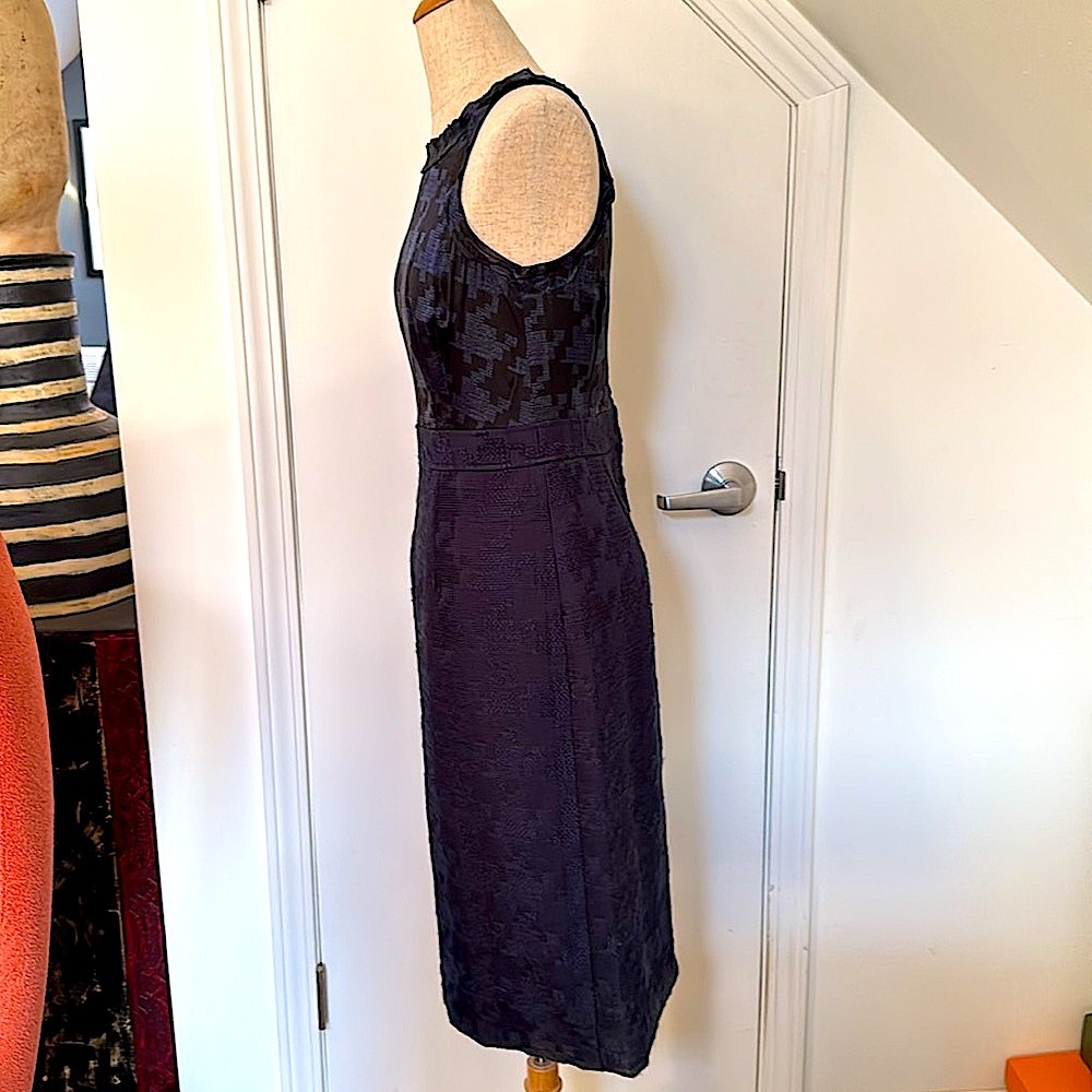 NWOT! Banana Republic Mix Media Dress! - Picture 4 of 9
